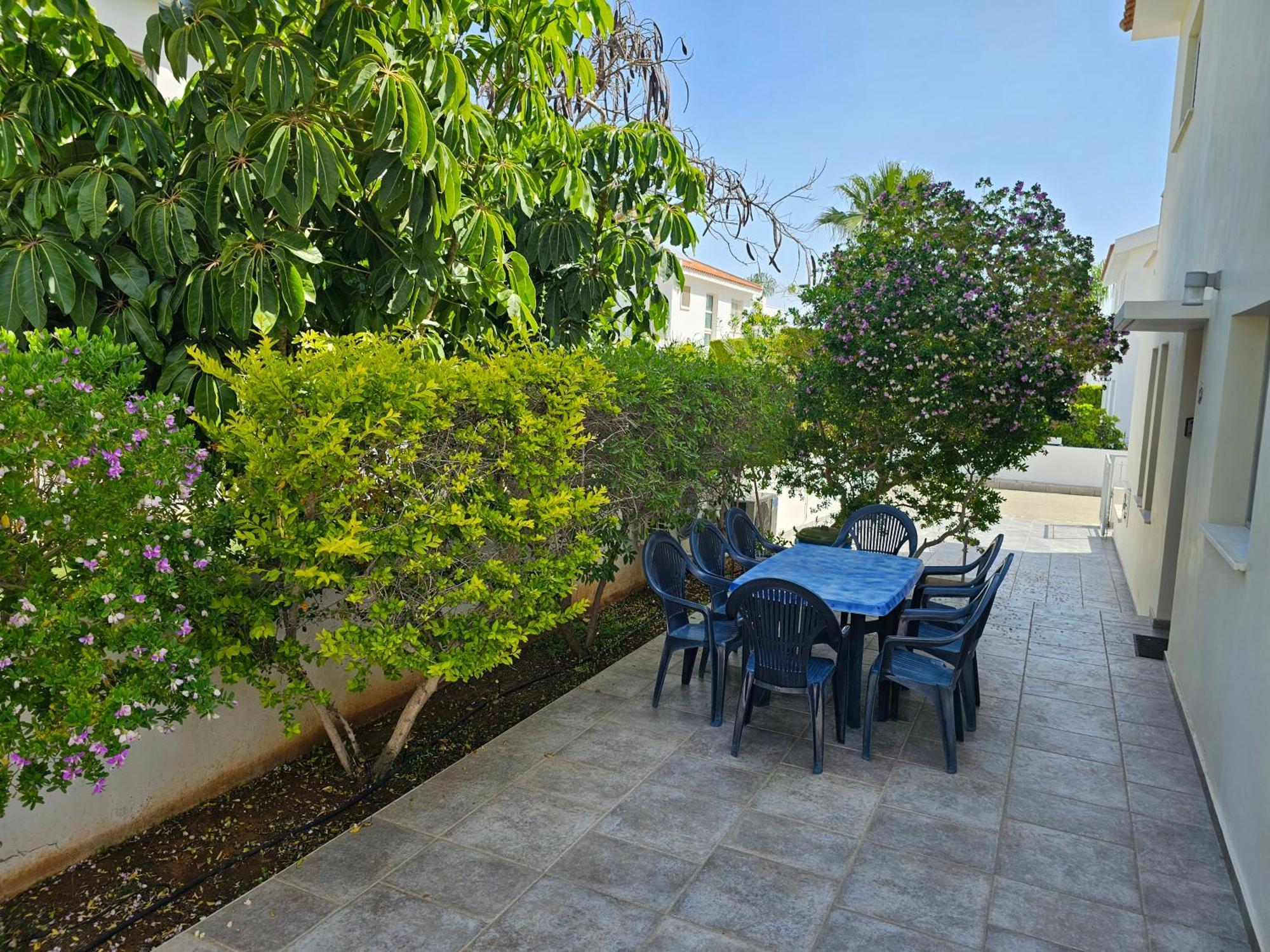 פרוטאראס Family Home מראה חיצוני תמונה