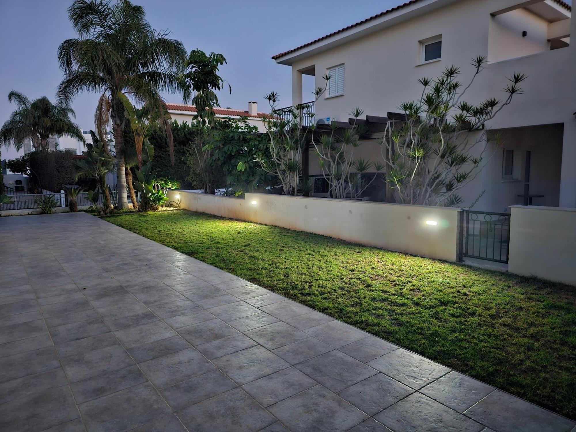 פרוטאראס Family Home מראה חיצוני תמונה